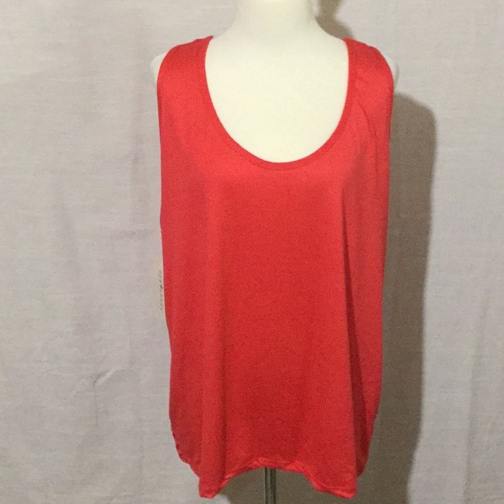 eye candy Red Tank Top - Picture 2 of 6